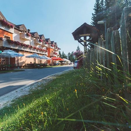 Hotel Jakec Trije Kralji Na Pohorju Zgornja Loznica Екстериор снимка