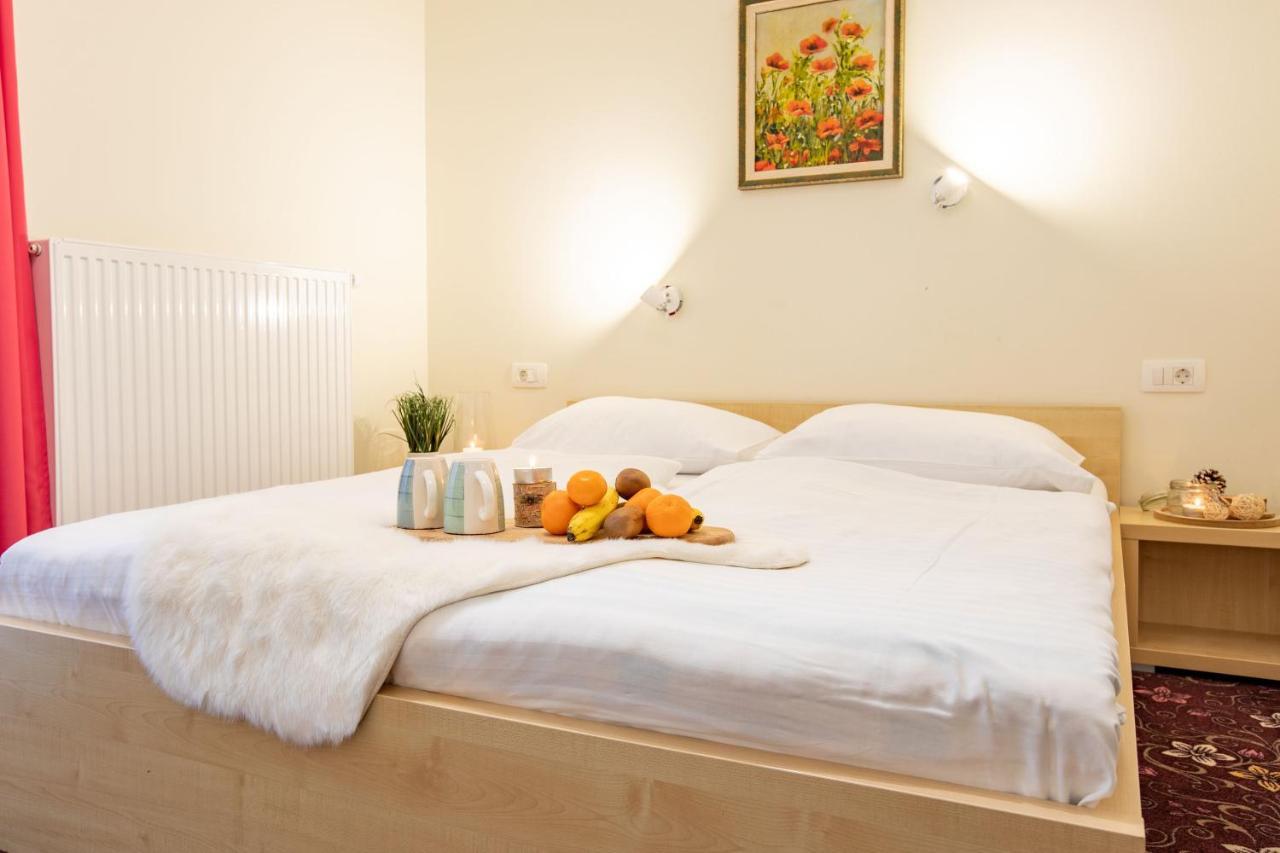 Hotel Jakec Trije Kralji Na Pohorju Zgornja Loznica Екстериор снимка